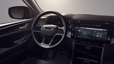 2026 Jeep Grand Cherokee Altitude 4x2