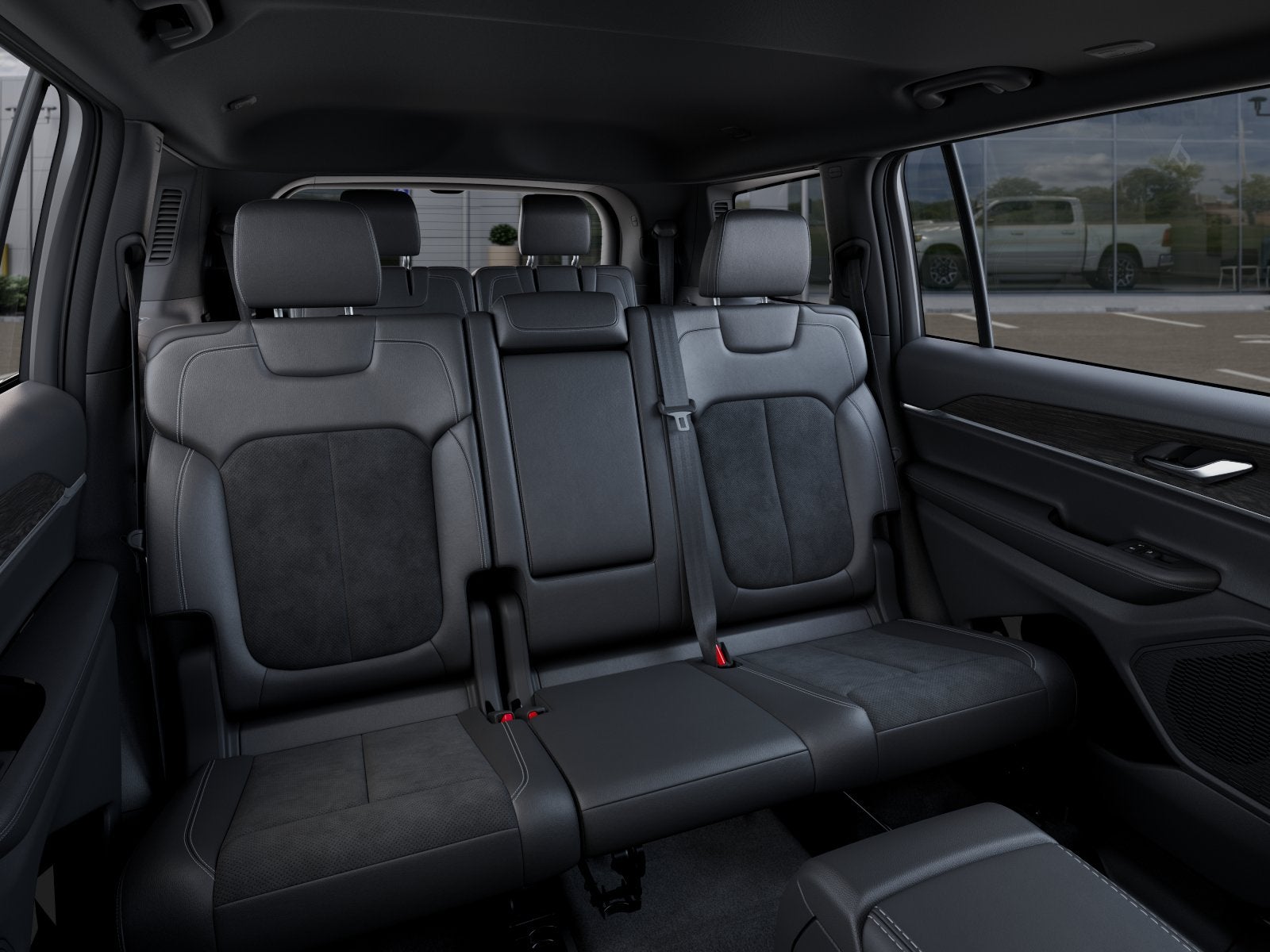2026 Jeep Grand Cherokee Altitude 4x2