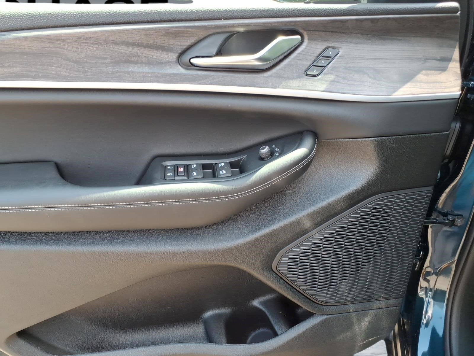 2026 Jeep Grand Cherokee Limited 4x2