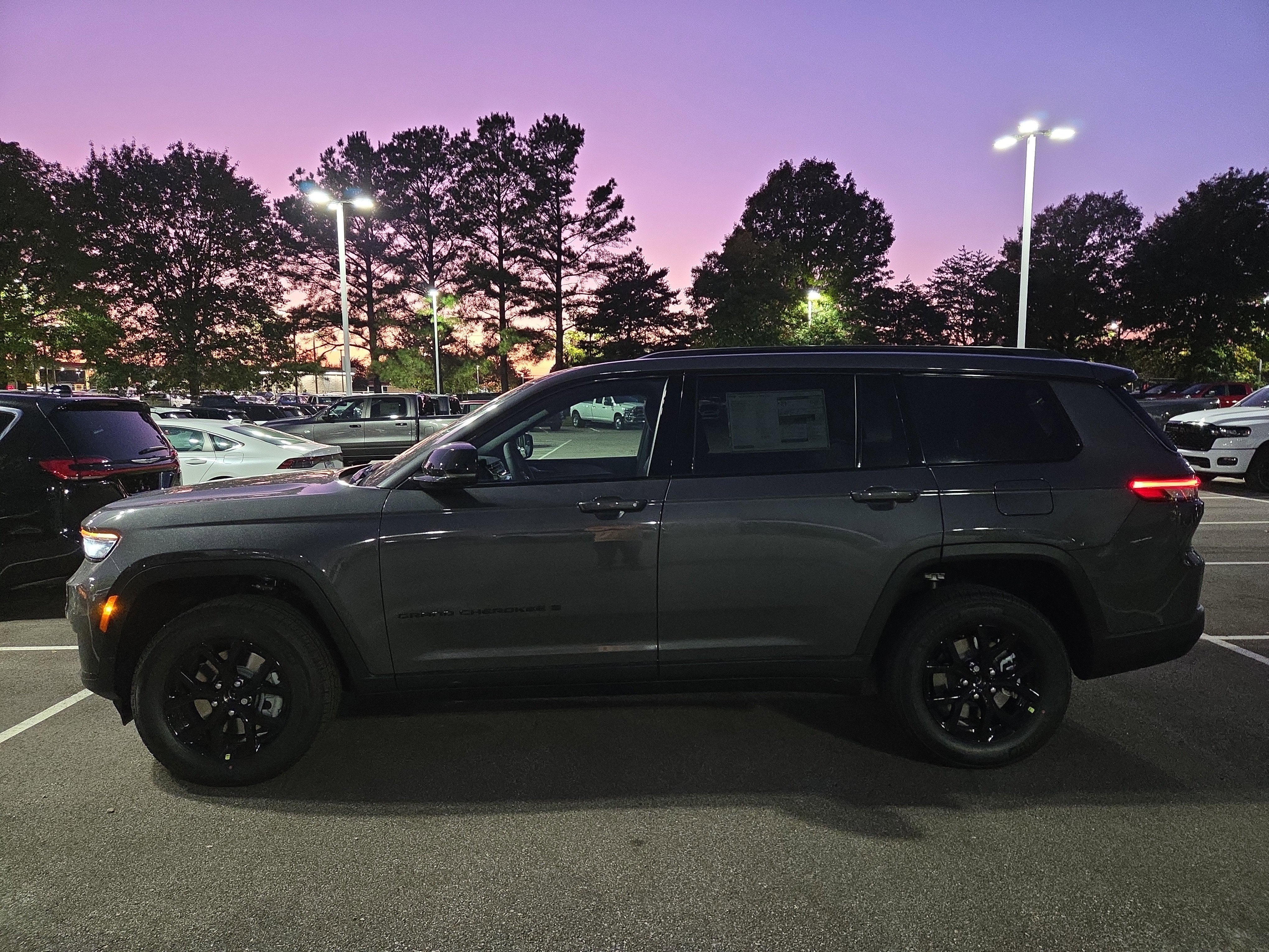 2025 Jeep Grand Cherokee Altitude X