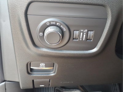 2026 Jeep Grand Cherokee Laredo X 4x4