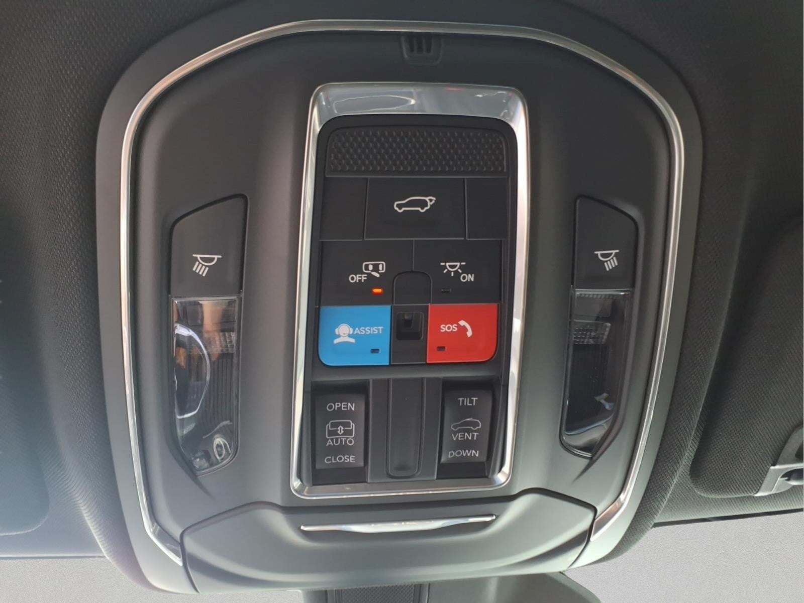 2026 Jeep Grand Cherokee Laredo X 4x4