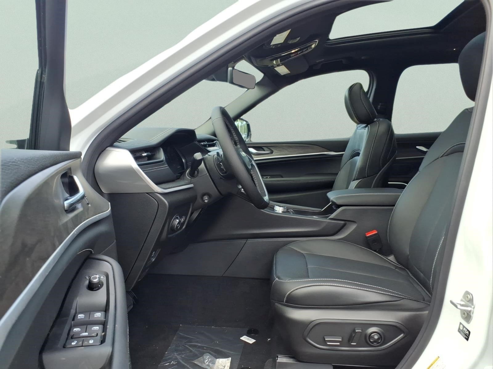 2026 Jeep Grand Cherokee Limited Reserve 4x4