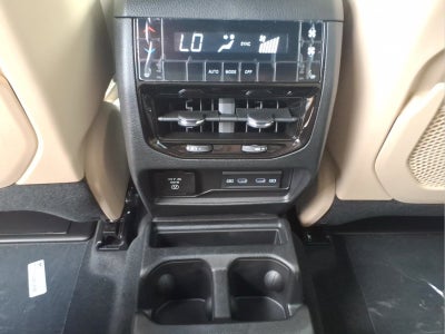 2026 Jeep Grand Cherokee Limited 4x4