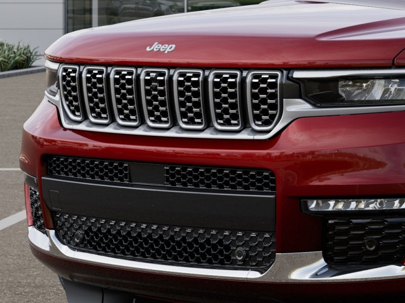 2025 Jeep Grand Cherokee Summit