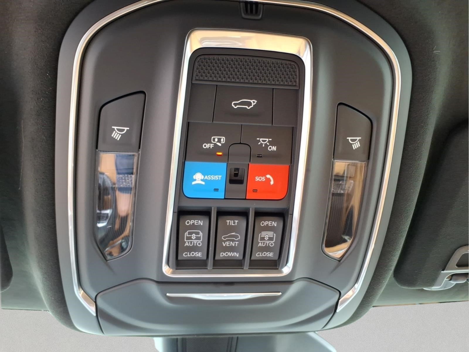 2027 Jeep Grand Cherokee Summit