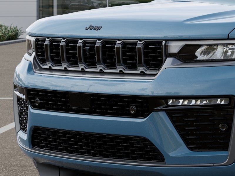2027 Jeep Grand Cherokee Summit