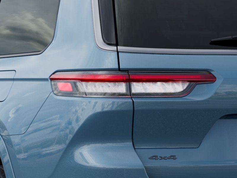 2027 Jeep Grand Cherokee Summit
