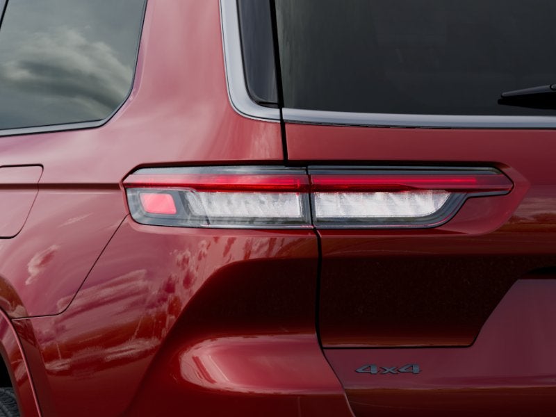 2026 Jeep Grand Cherokee Summit