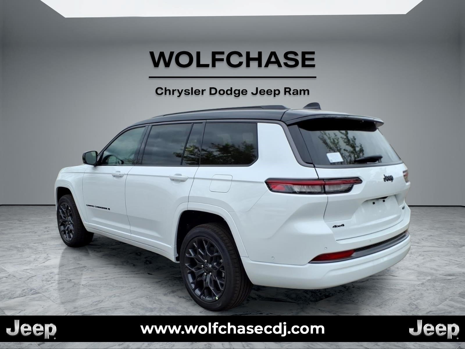 2027 Jeep Grand Cherokee Summit