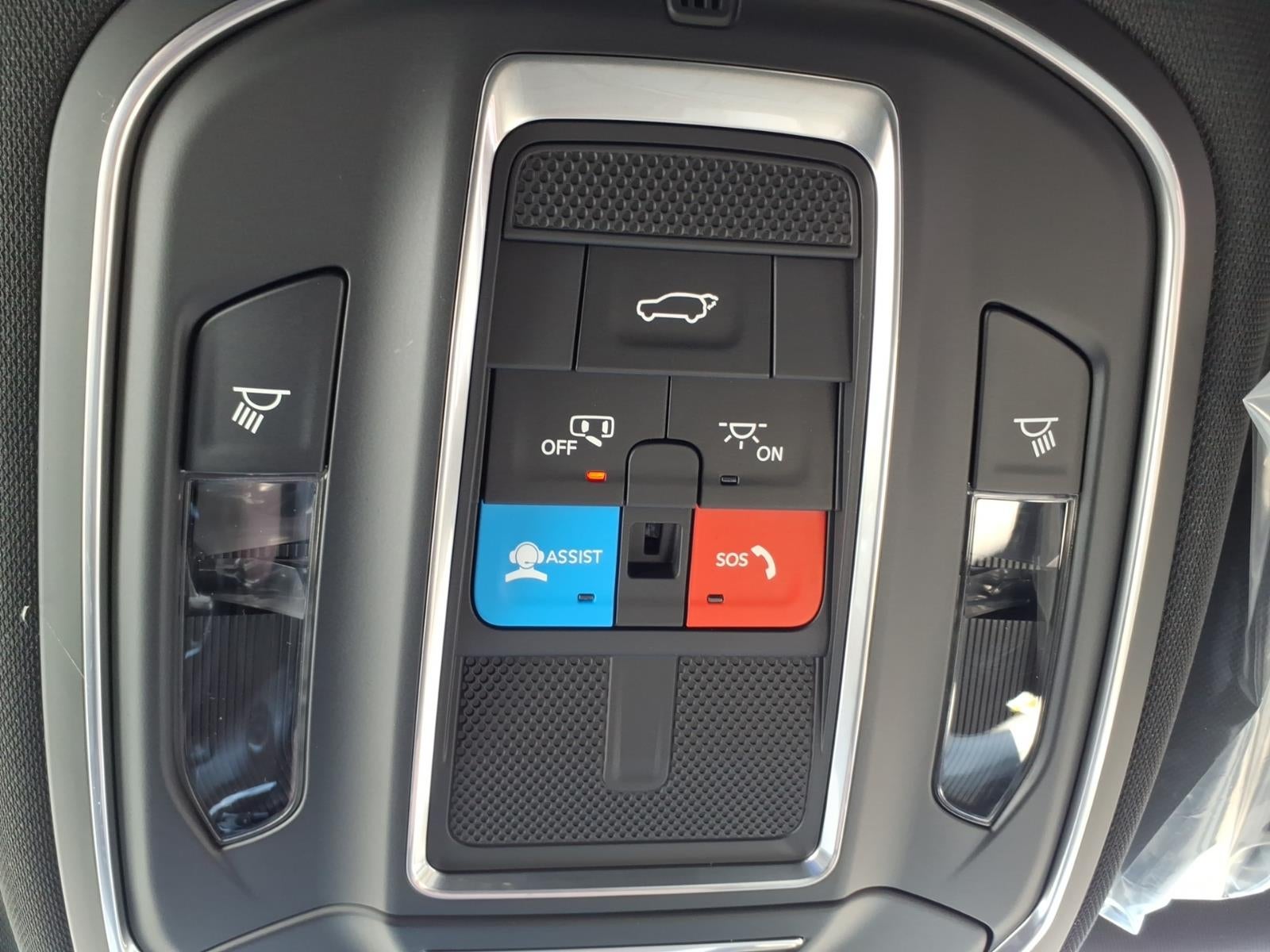 2026 Jeep Grand Wagoneer Base