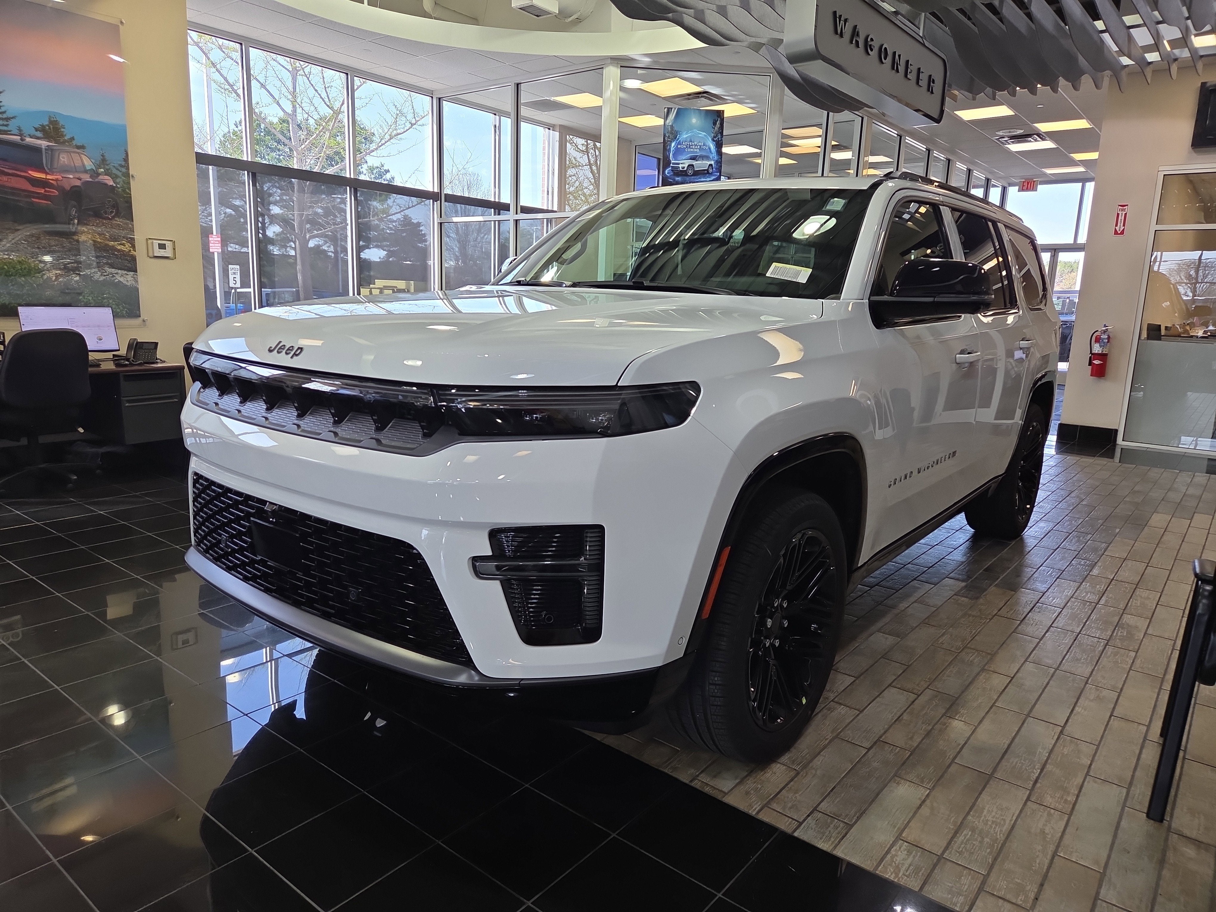 2026 Jeep Grand Wagoneer Limited Reserve