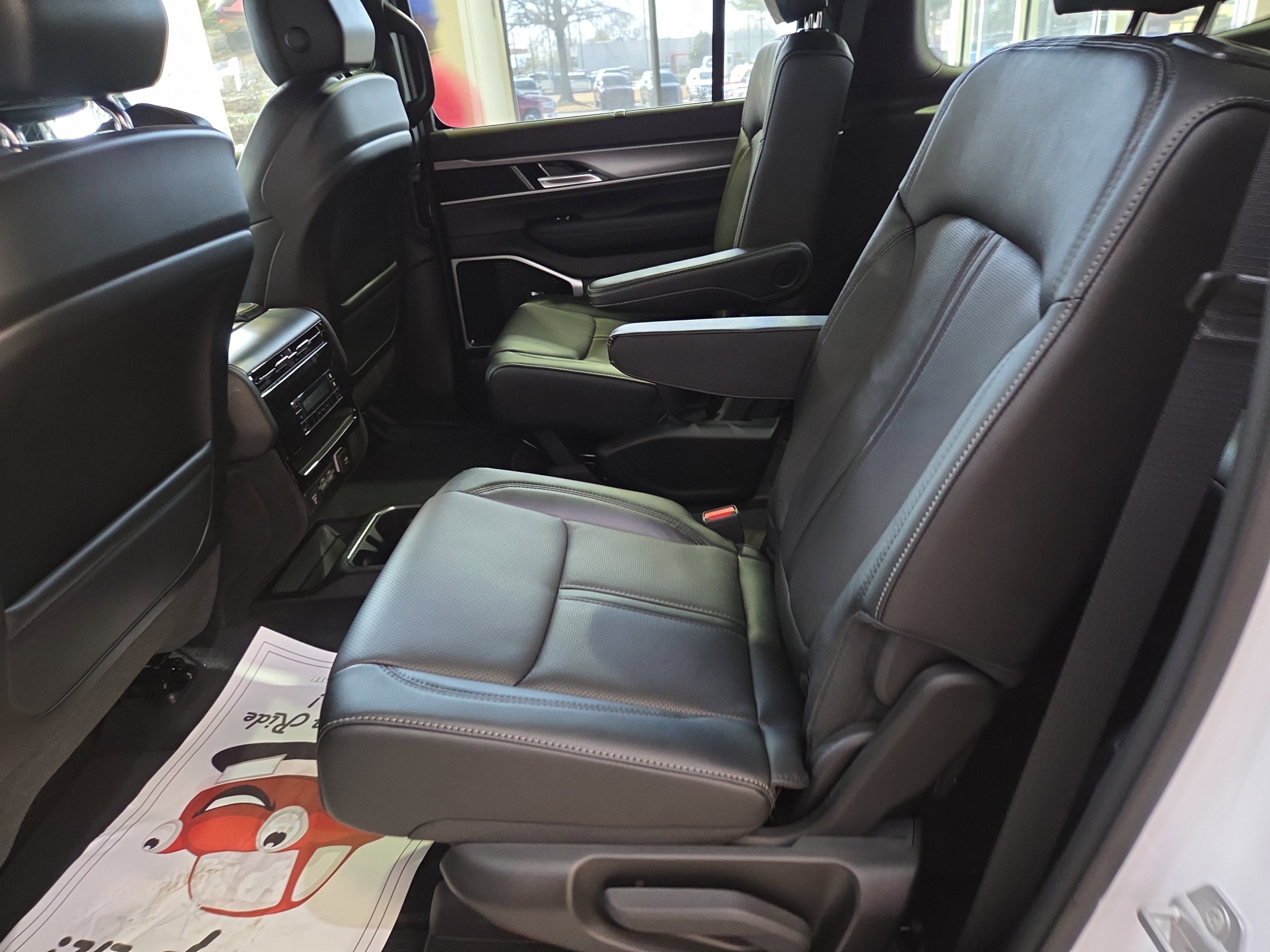 2026 Jeep Grand Wagoneer Limited Reserve