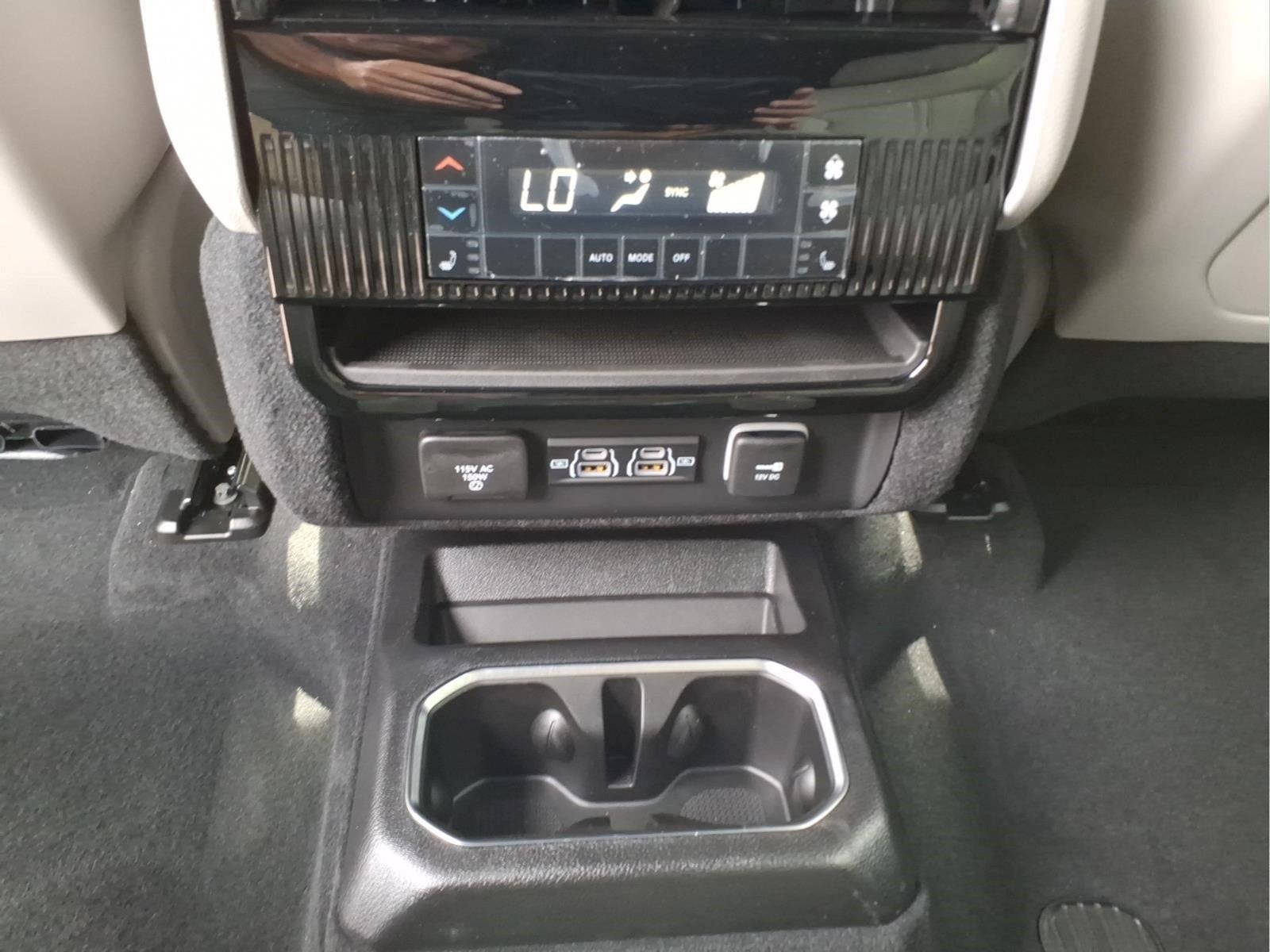 2026 Jeep Grand Wagoneer Limited Altitude 4x4