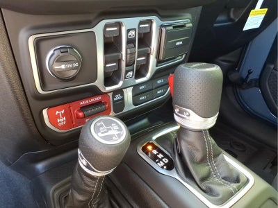 2026 Jeep Gladiator Mojave X