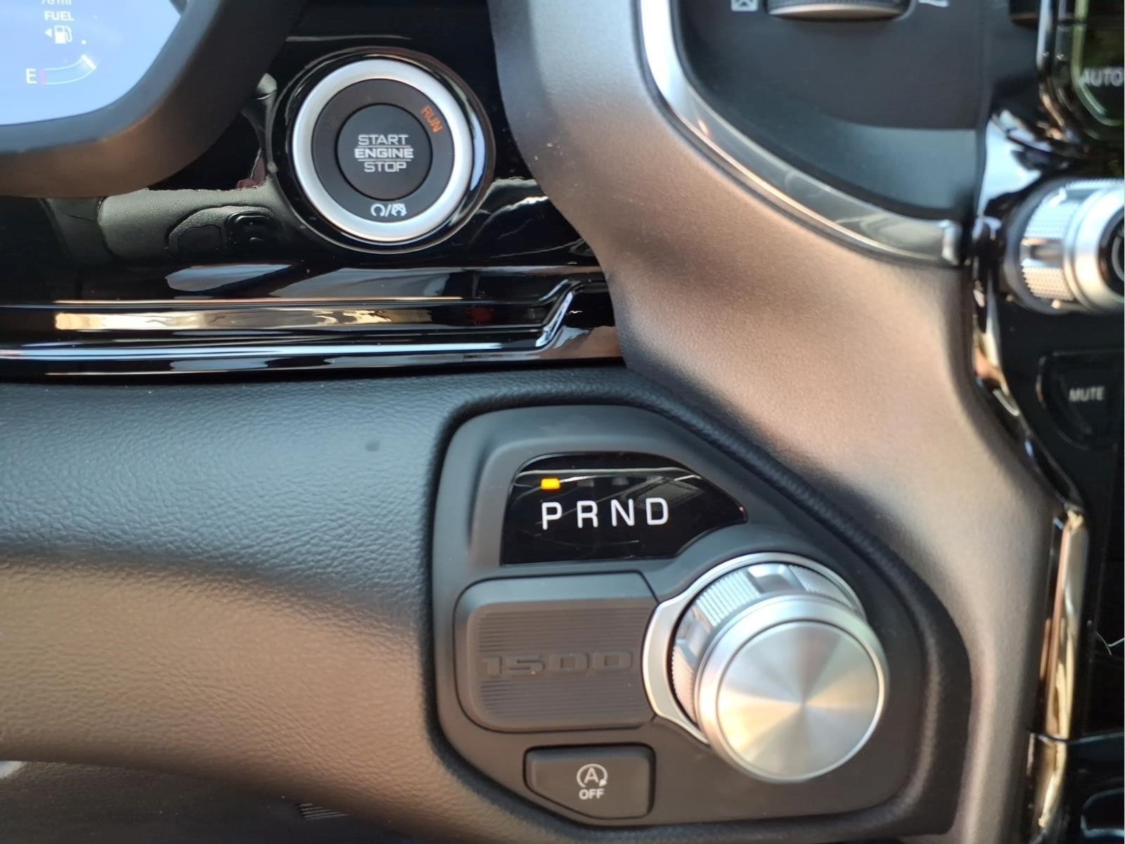 2026 RAM Ram 1500 Laramie