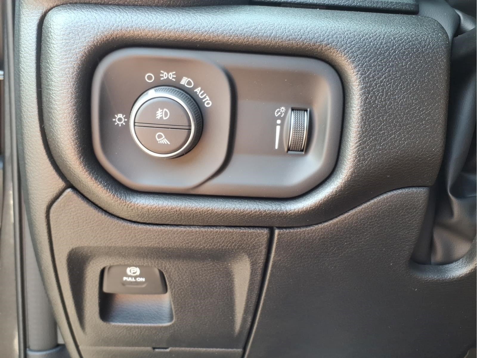 2026 RAM Ram 1500 Express