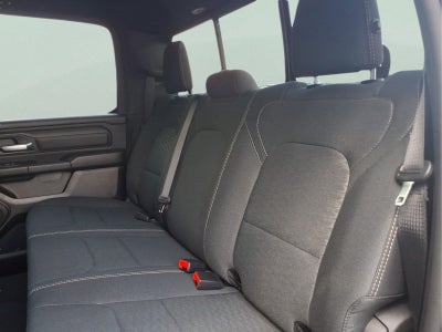2026 RAM Ram 1500 Express Crew Cab 4x4 5'7" Box