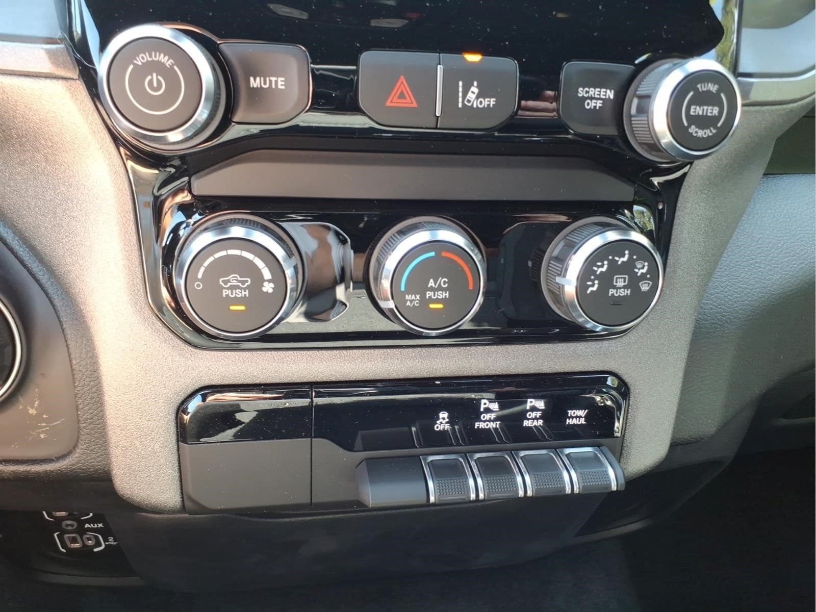 2026 RAM Ram 1500 Express