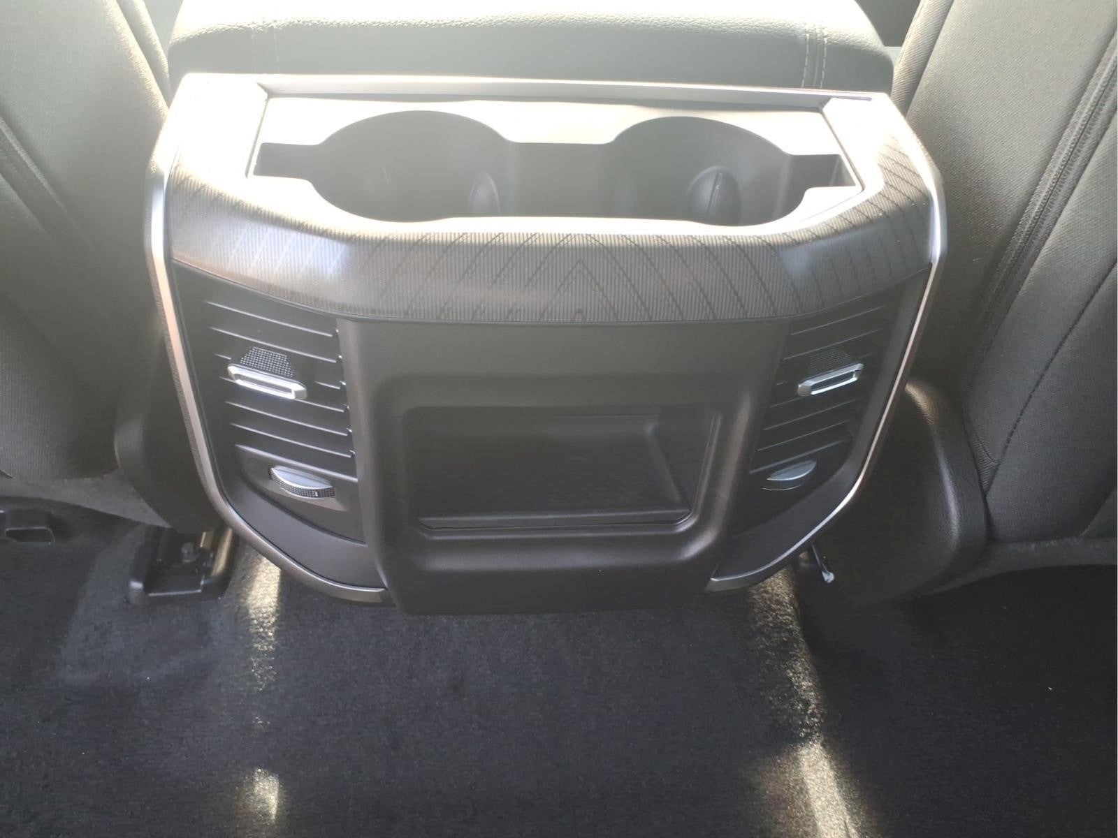 2026 RAM 1500 Express Crew Cab 4x4 5'7" Box