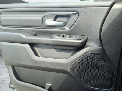 2026 RAM 1500 Express Crew Cab 4x4 5'7" Box