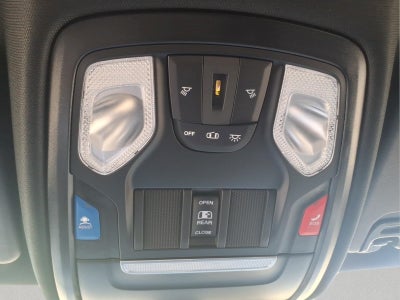 2026 RAM 1500 Express Crew Cab 4x4 5'7" Box