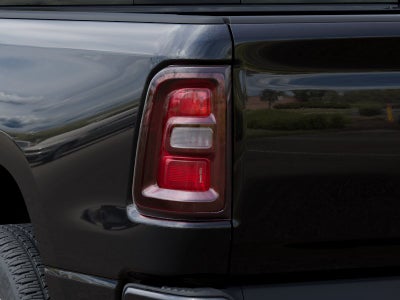 2026 RAM 1500 Express Crew Cab 4x4 5'7" Box