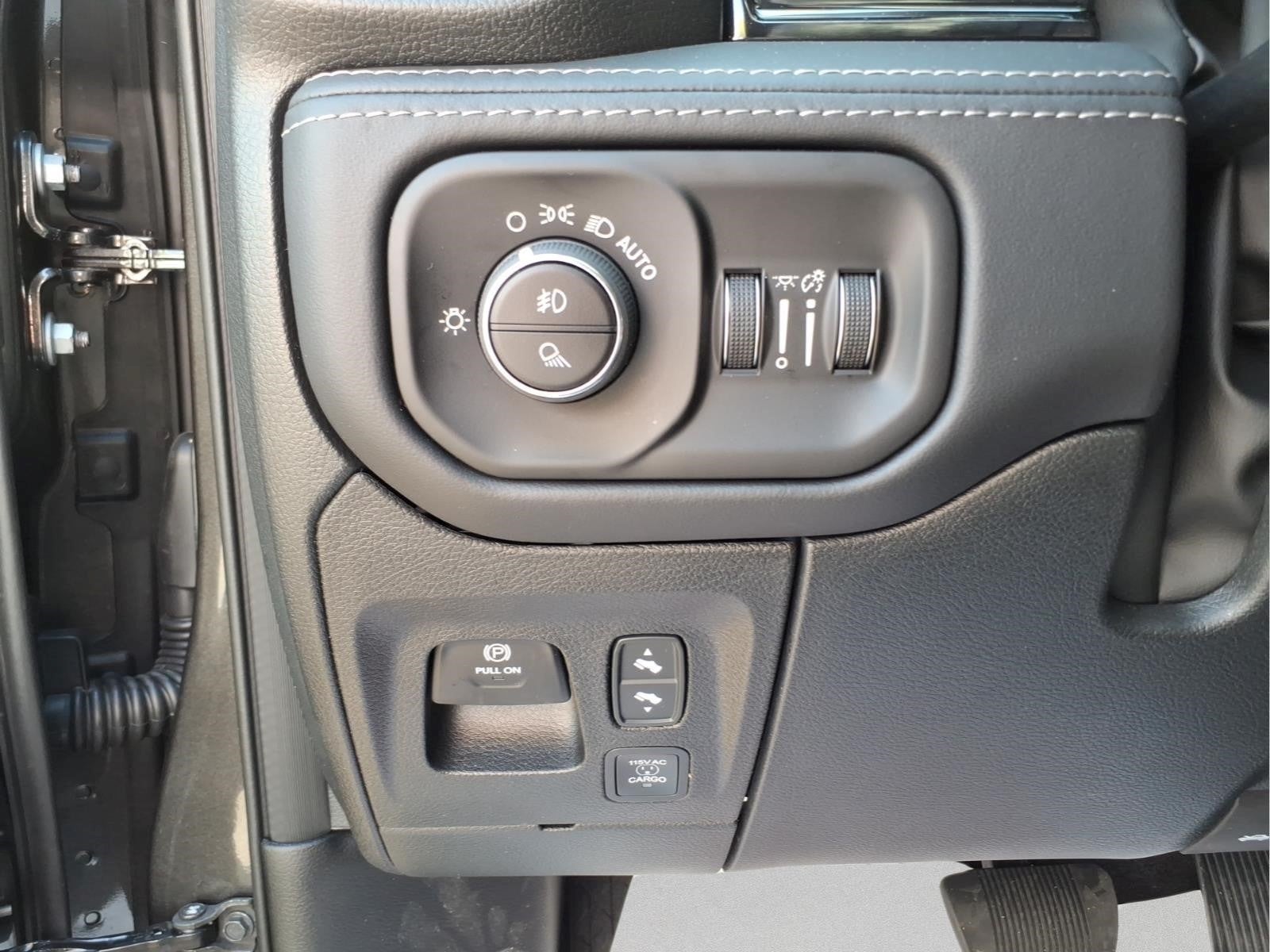 2026 RAM Ram 1500 Limited