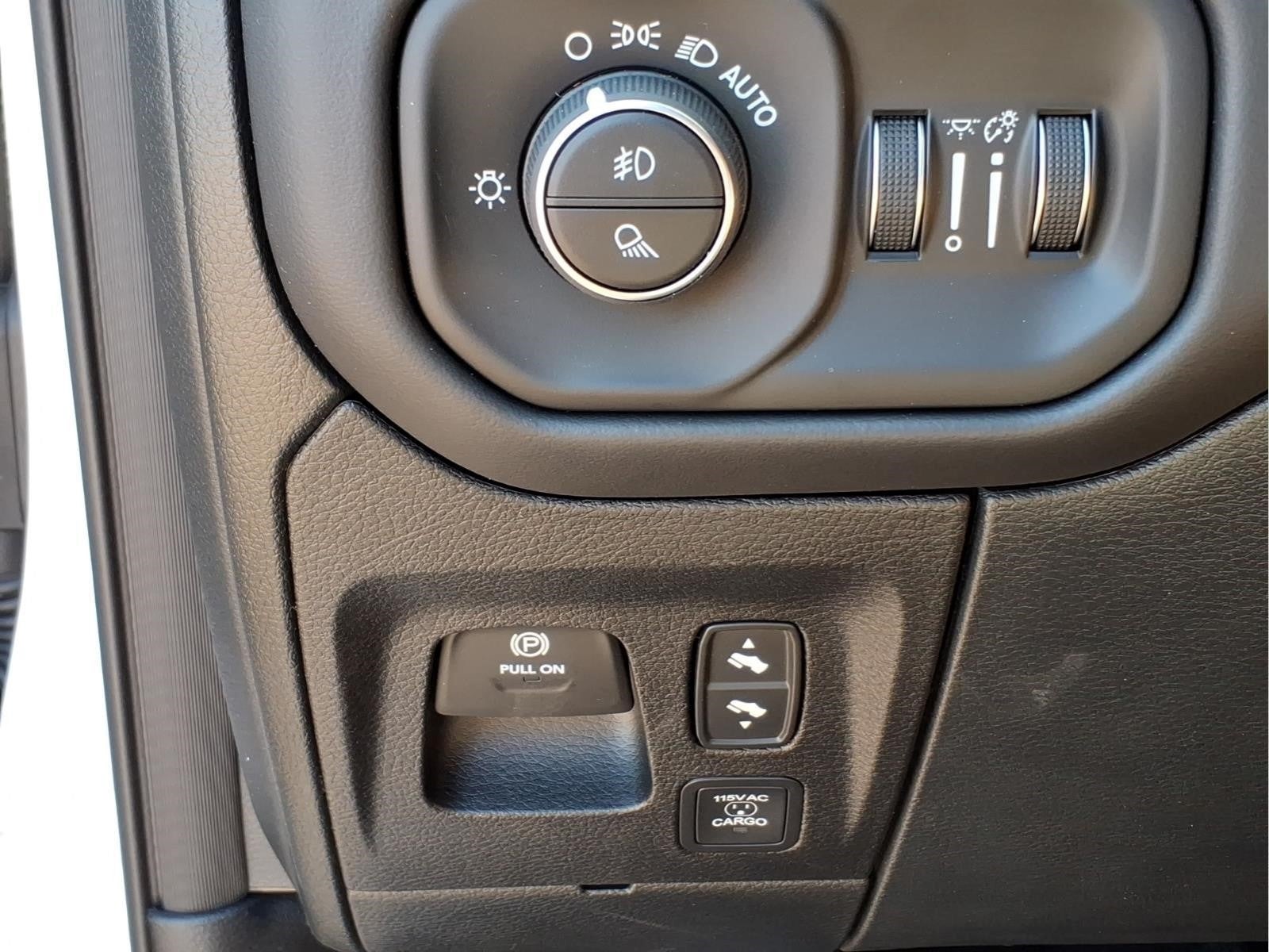 2026 RAM Ram 1500 Limited