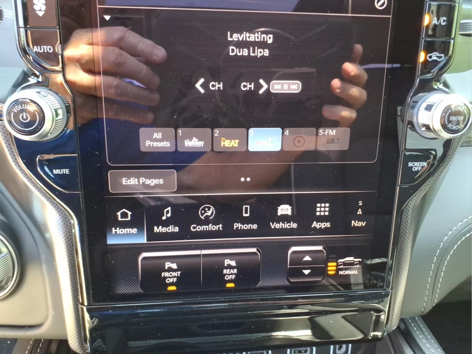 2026 RAM Ram 1500 Limited