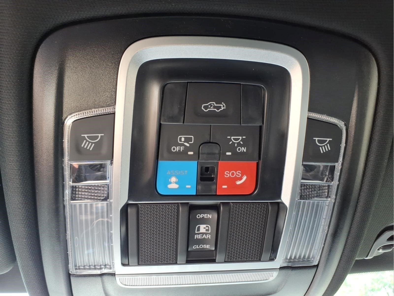 2026 RAM Ram 1500 Laramie