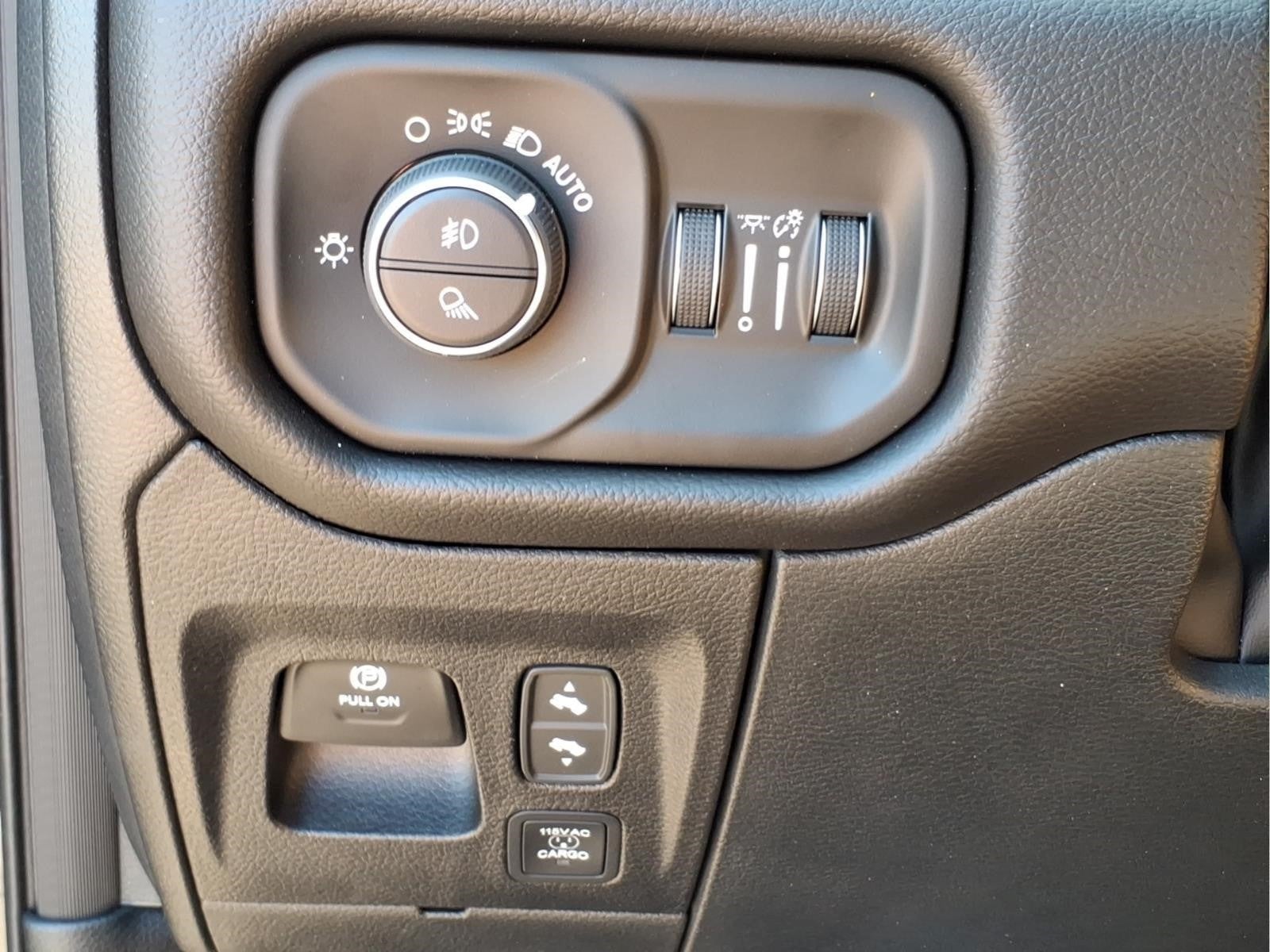 2026 RAM Ram 1500 Laramie