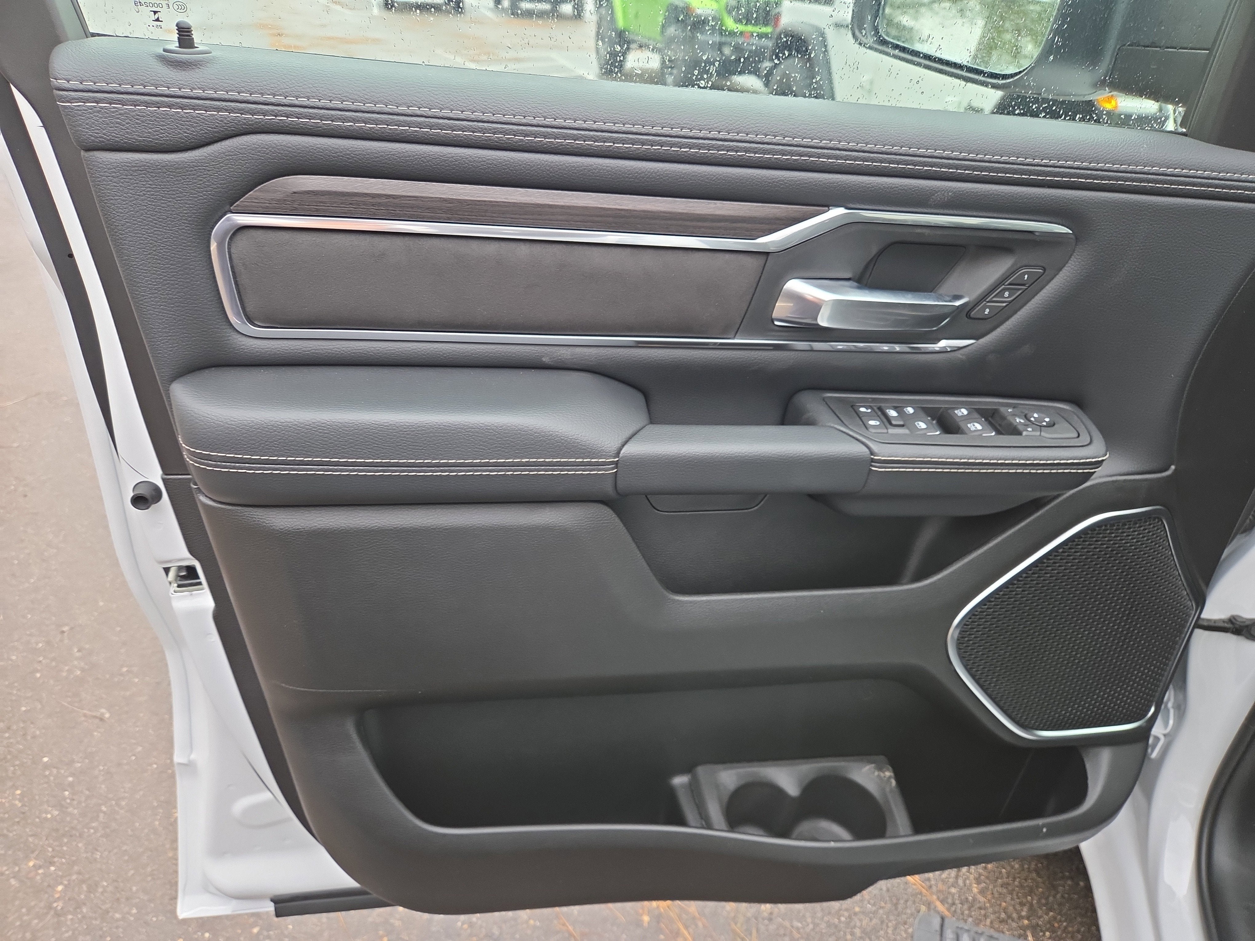 2026 RAM Ram 1500 Laramie