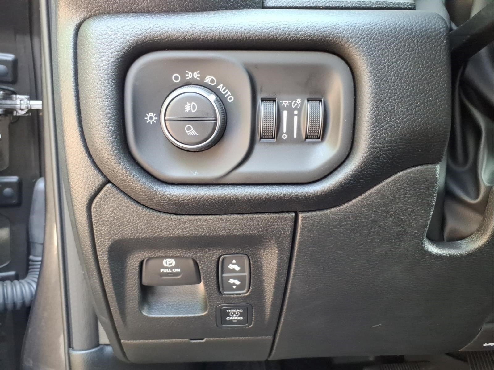 2026 RAM Ram 1500 Laramie