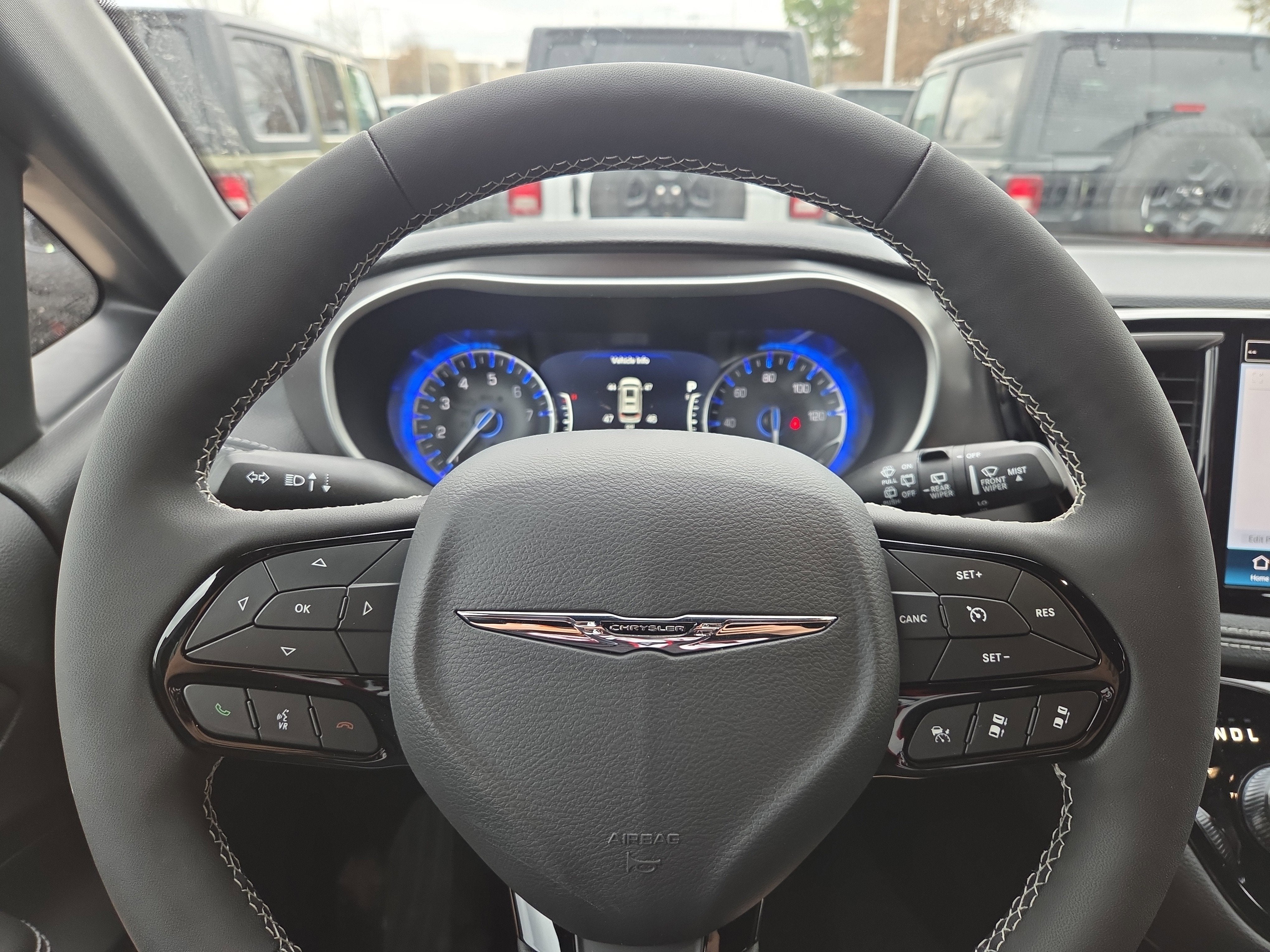 2026 Chrysler Pacifica Select