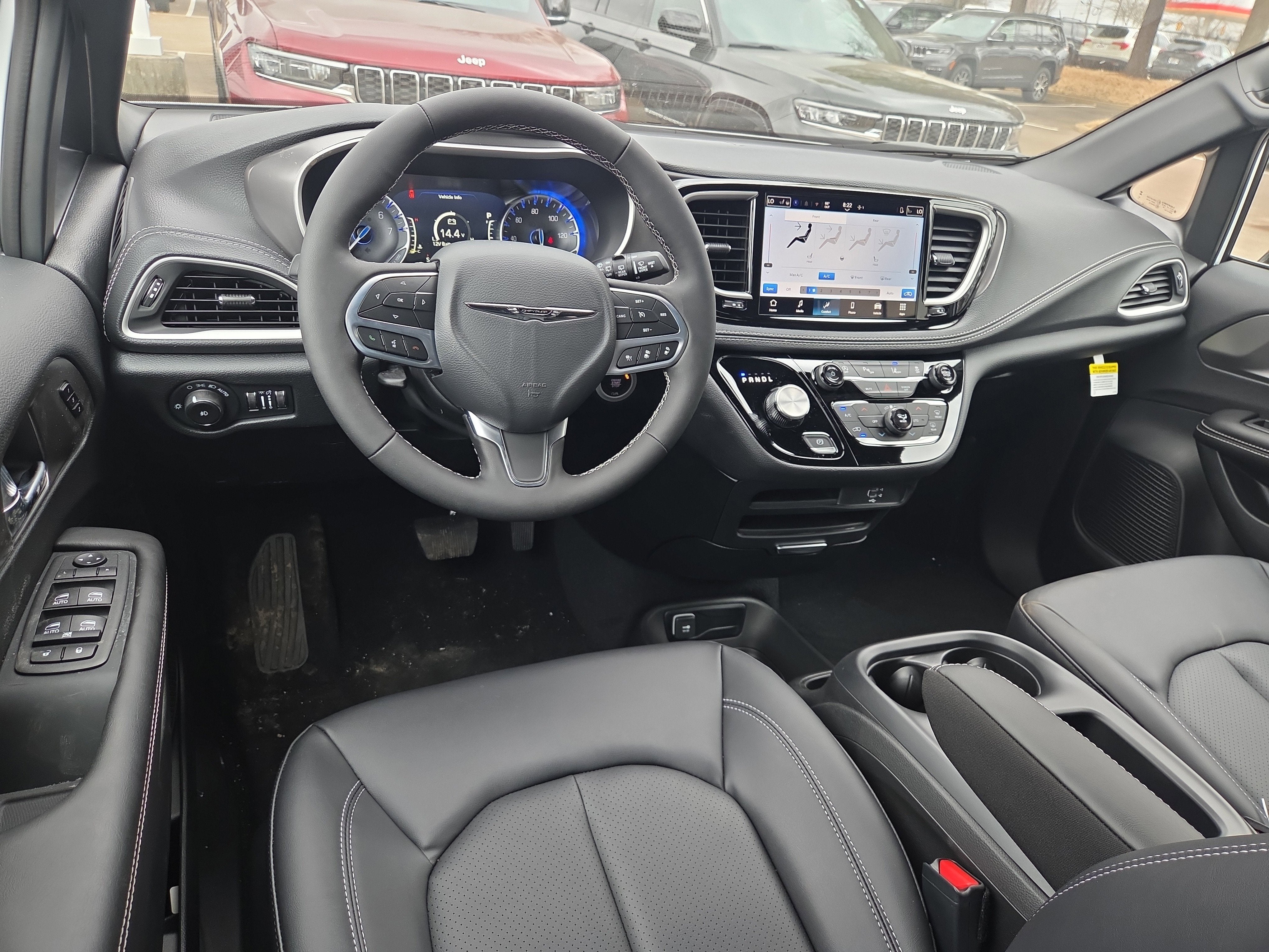 2026 Chrysler Pacifica Select