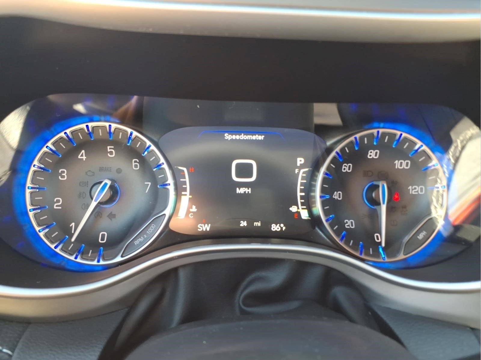 2027 Chrysler Pacifica Select