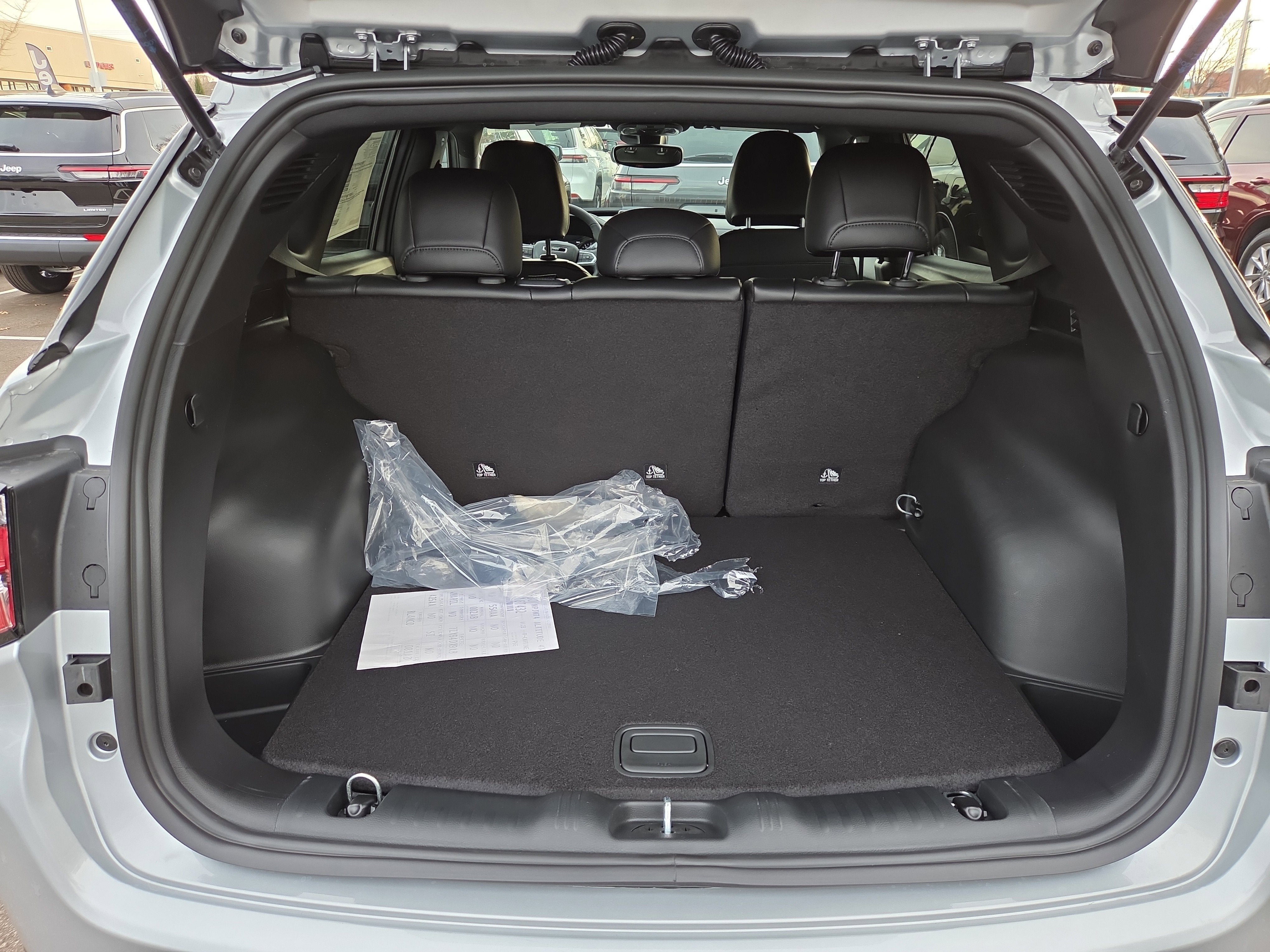 2026 Jeep Compass Latitude Altitude