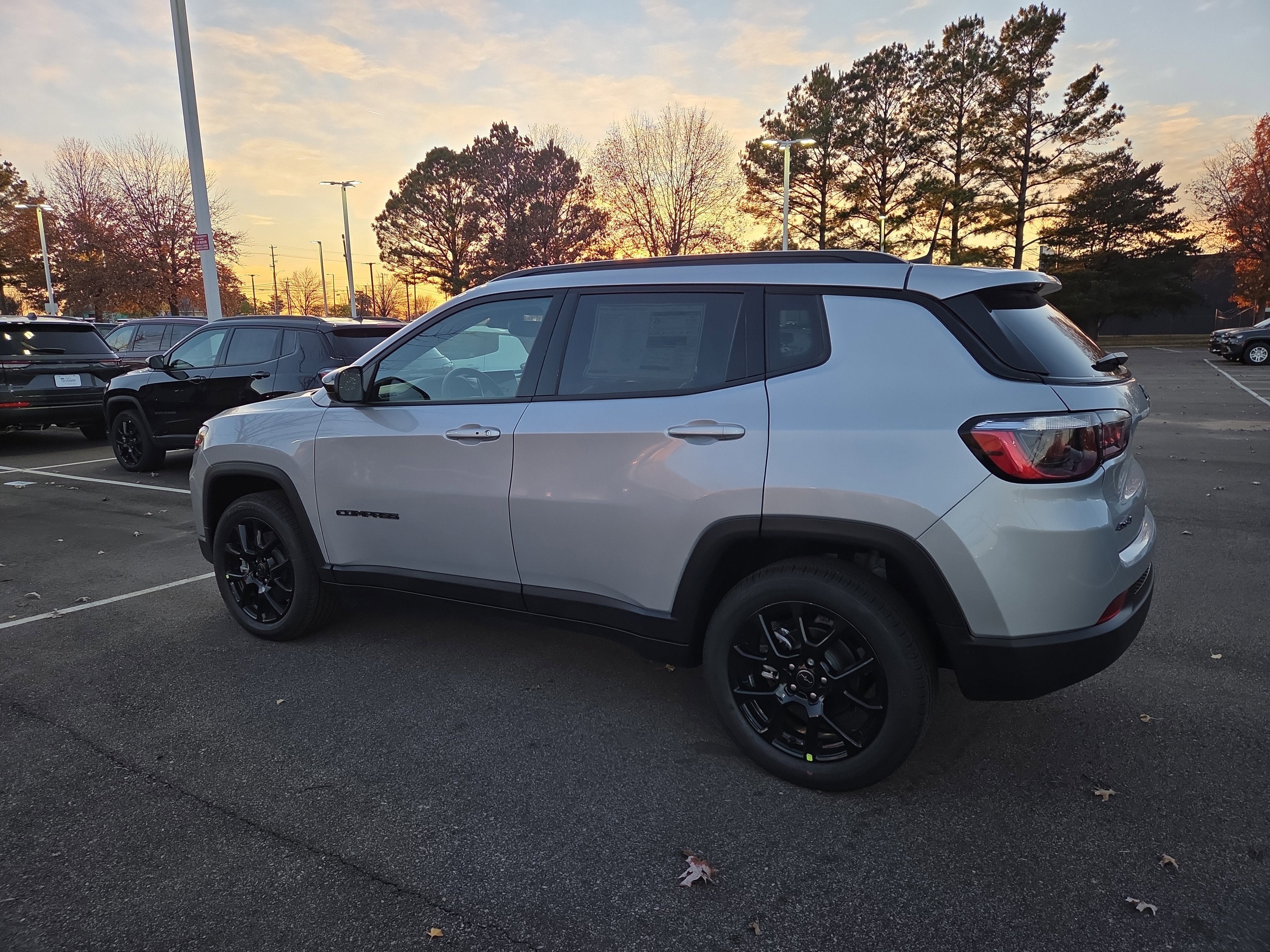 2026 Jeep Compass Latitude Altitude