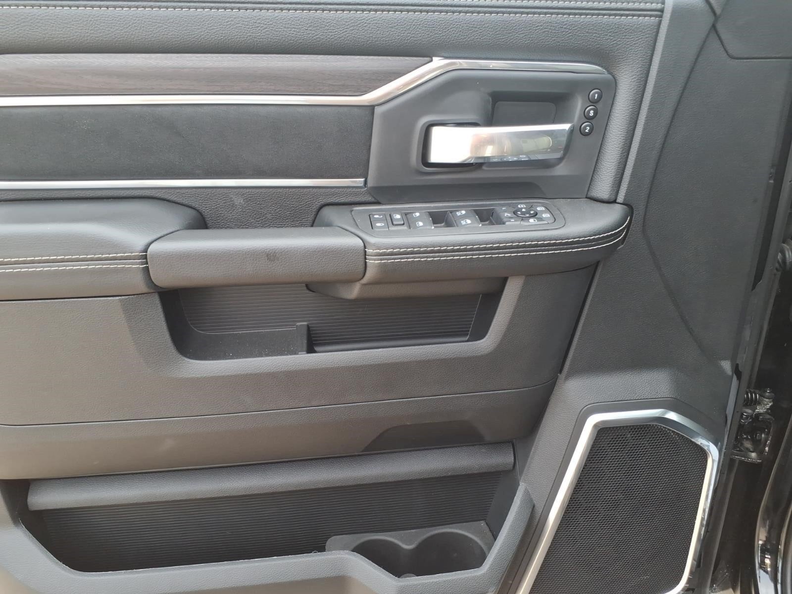 2025 RAM Ram 2500 Laramie