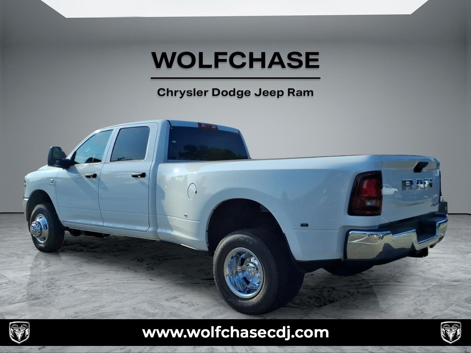 2026 RAM Ram 3500 Tradesman Crew Cab 4x4 8' Box