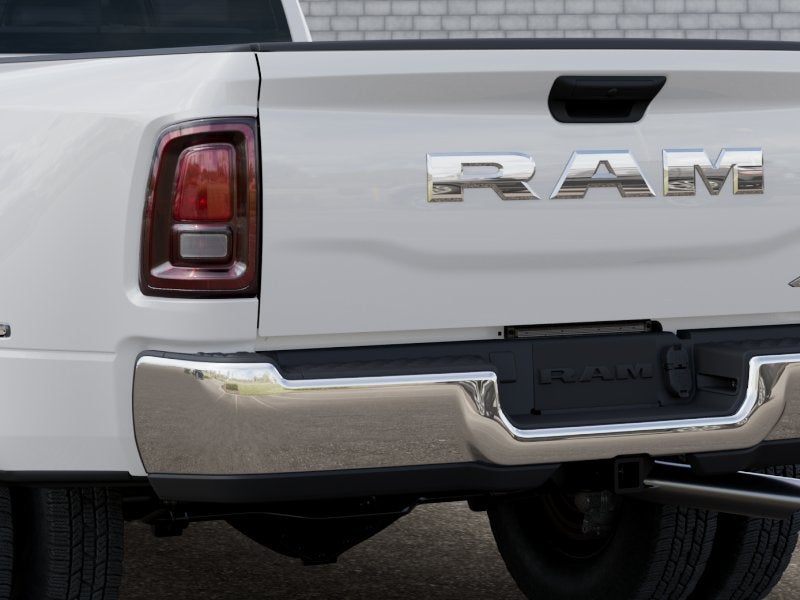 2026 RAM Ram 3500 Tradesman Crew Cab 4x4 8' Box