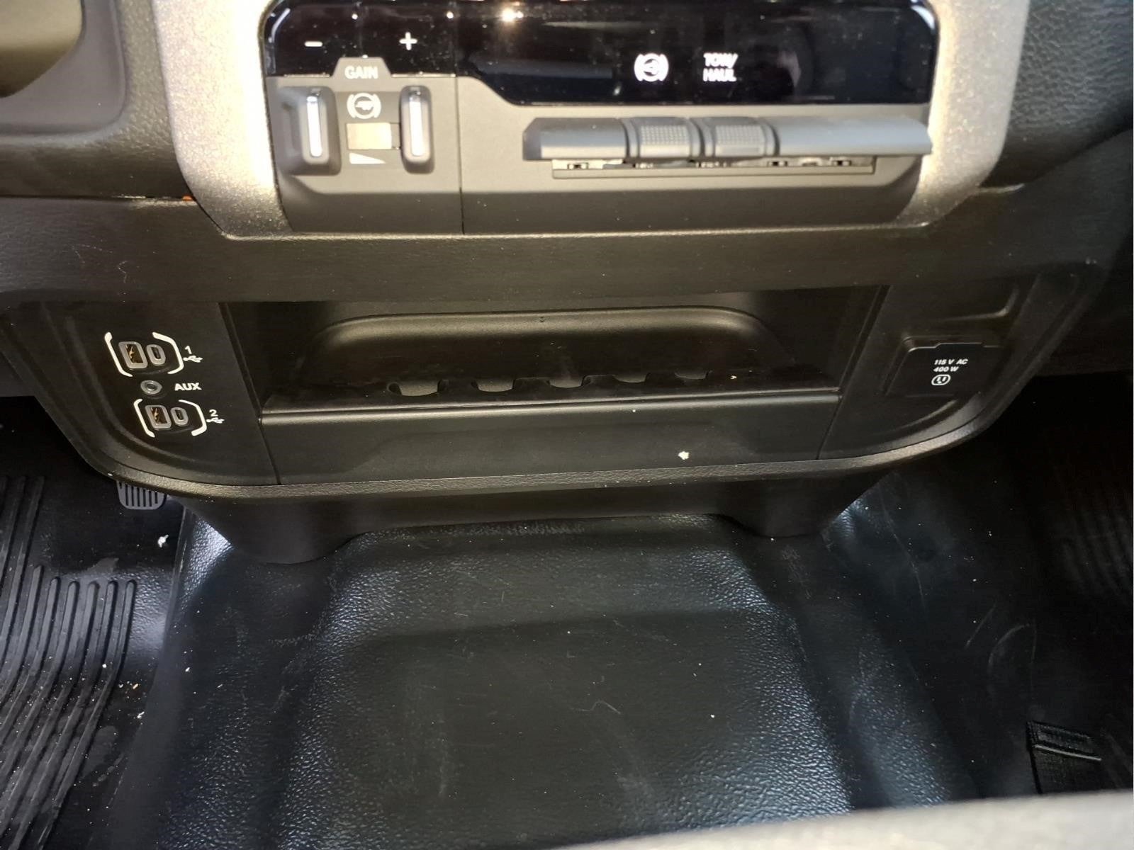 2026 RAM Ram 3500 Tradesman Crew Cab 4x4 8' Box