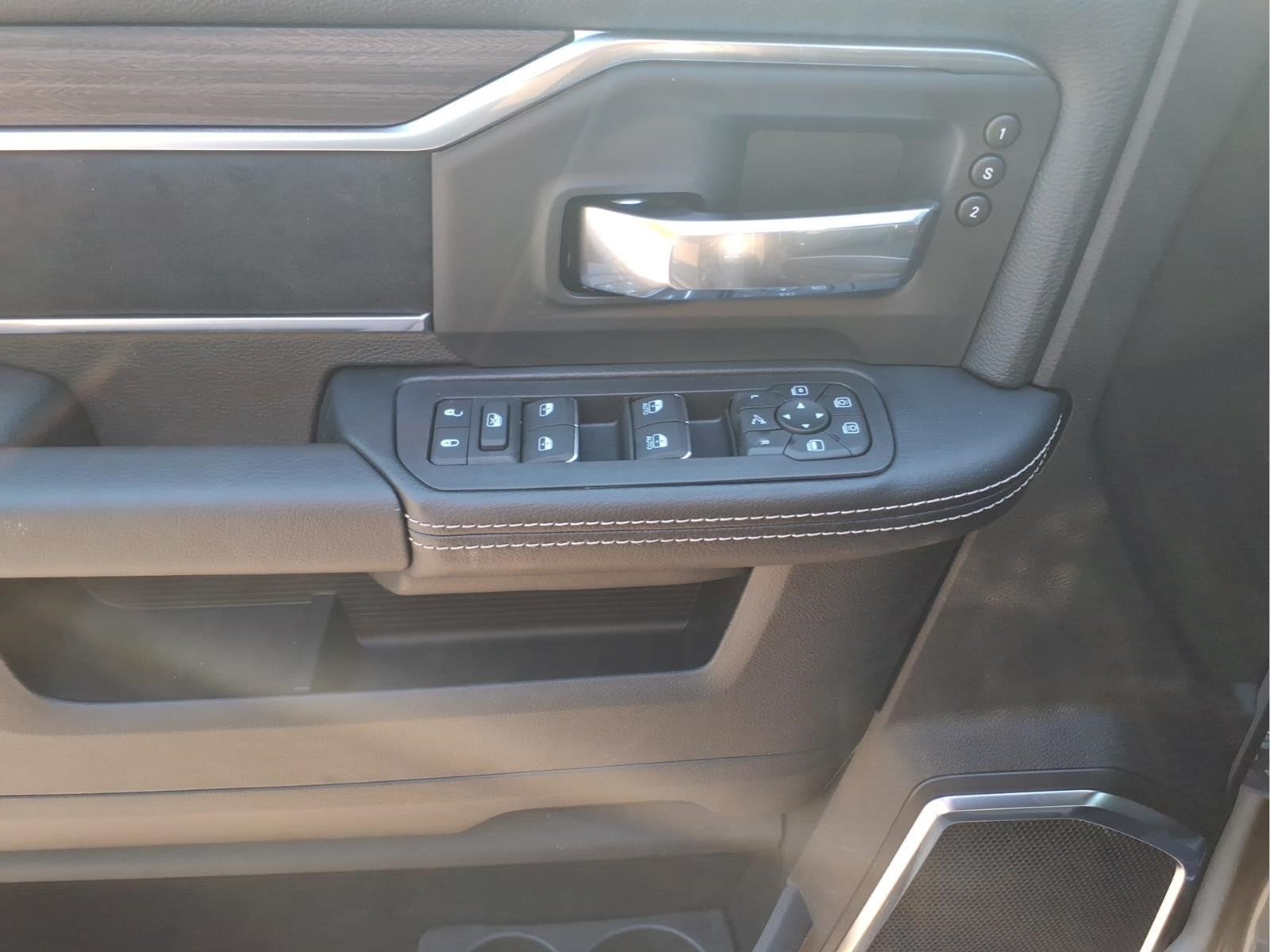2026 RAM Ram 3500 Laramie Crew Cab 4x4 8' Box