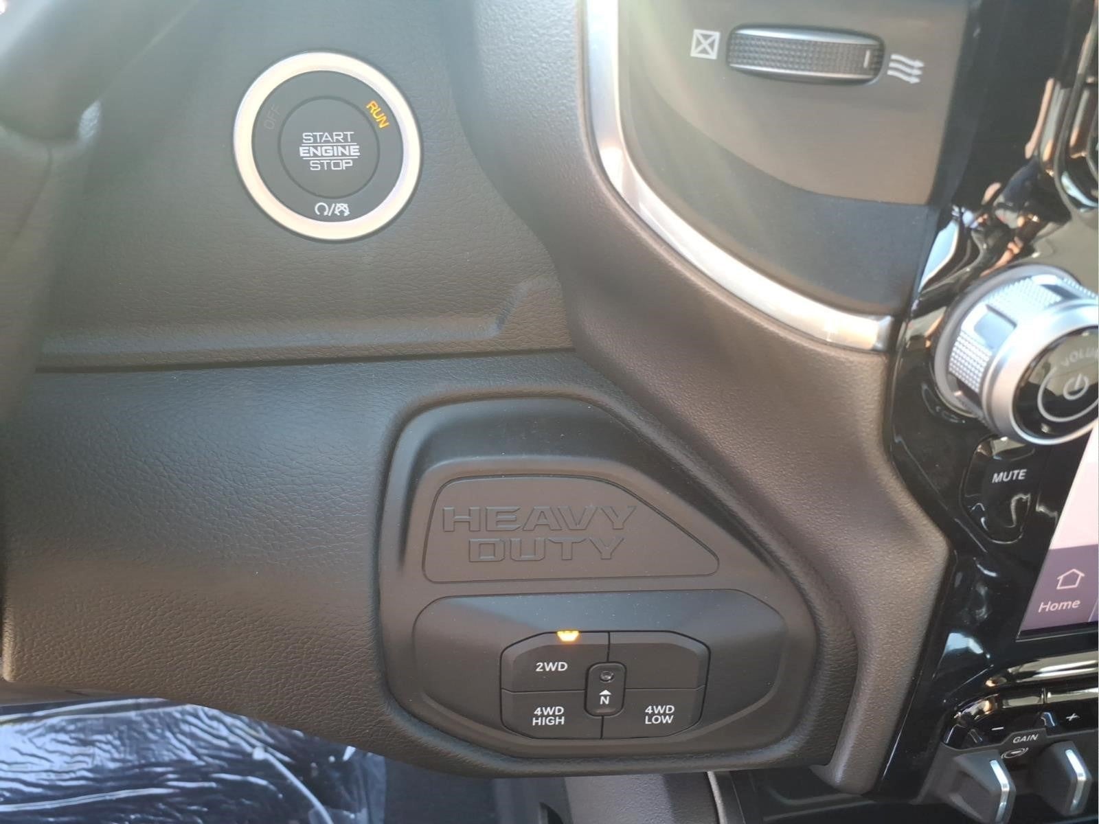 2026 RAM Ram 3500 Laramie Crew Cab 4x4 8' Box