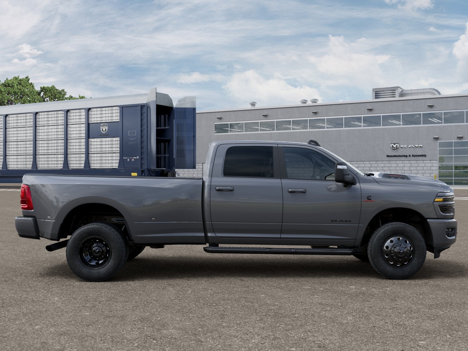 2026 RAM Ram 3500 Laramie Crew Cab 4x4 8' Box