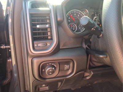 2026 RAM Ram 1500 Express Crew Cab 4x2 5'7" Box
