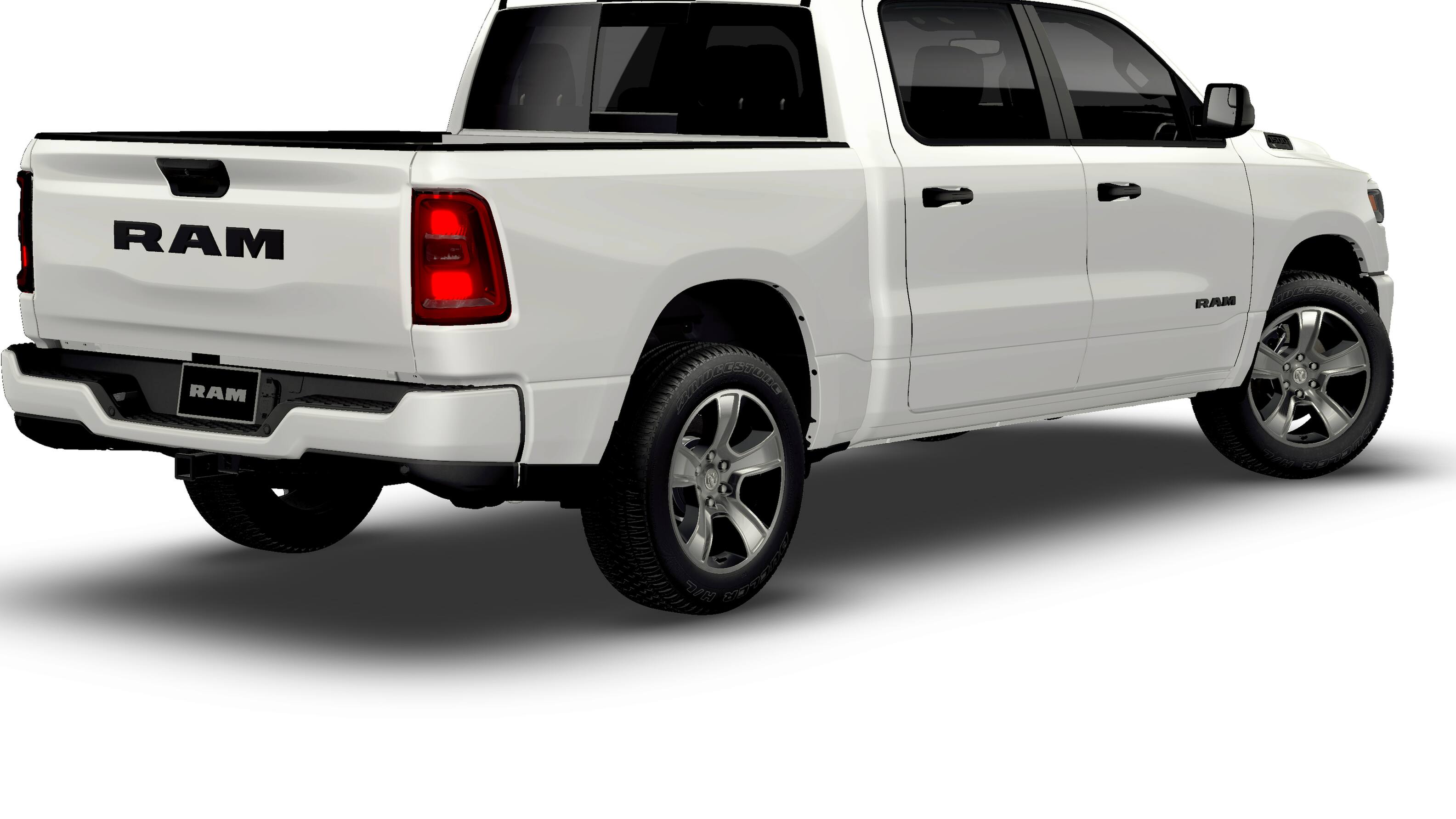 2026 RAM 1500 Express Crew Cab 4x2 5'7" Box