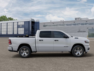 2026 RAM 1500 Express Crew Cab 4x2 5'7" Box