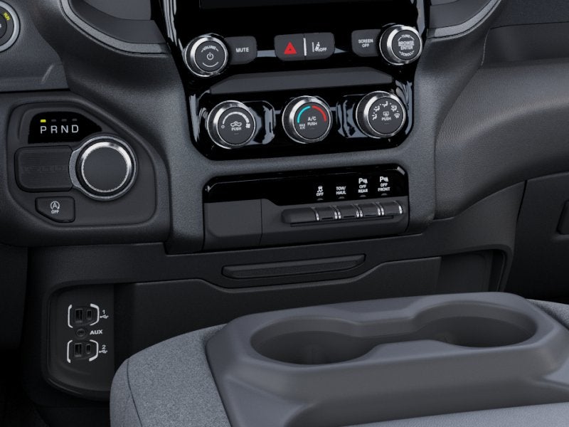 2026 RAM 1500 Express Crew Cab 4x2 5'7" Box